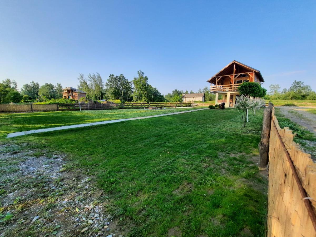 Brvnara Bata - Vikendica Na Drini Holiday home
